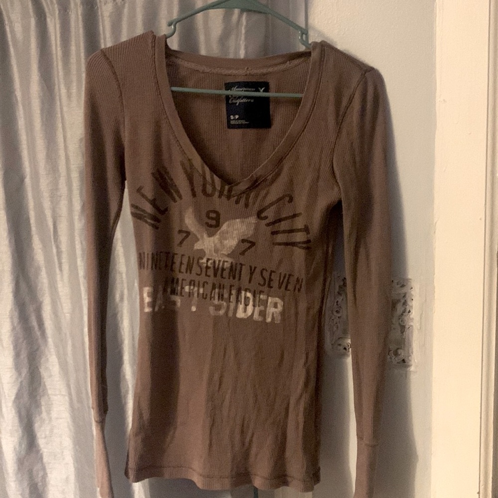 😁 15 for $10 😁 American Eagle long sleeve shirt